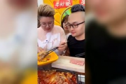 娱乐吃瓜酱hello,揭秘娱乐圈那些不为人知的幕后故事